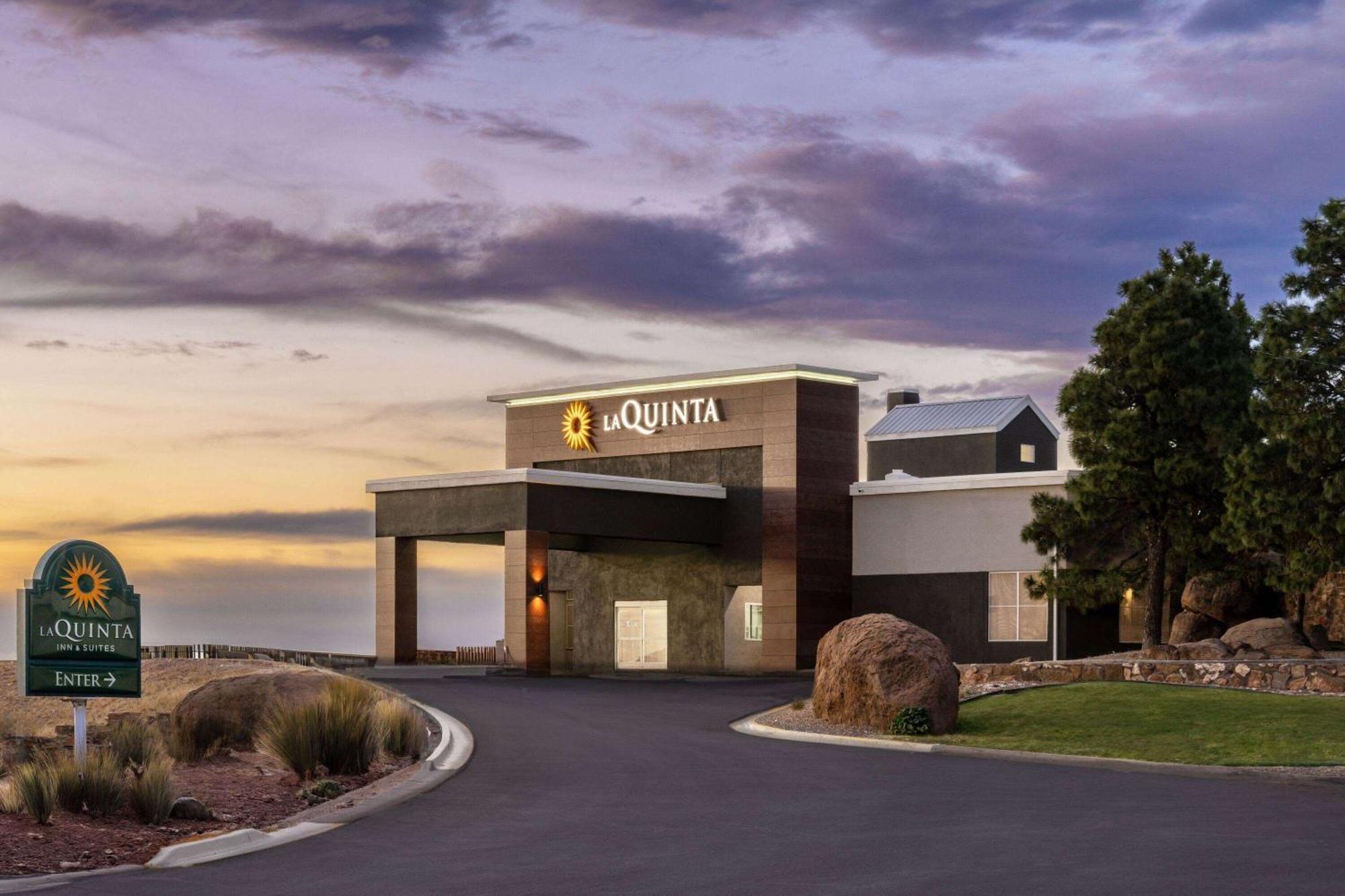 La Quinta By Wyndham Santa Rosa Hotel Exterior foto